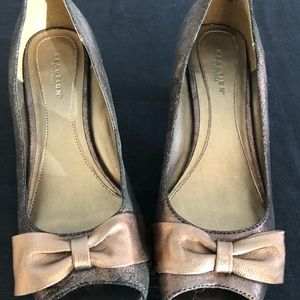 Kenneth Cole Reaction open toe pumps